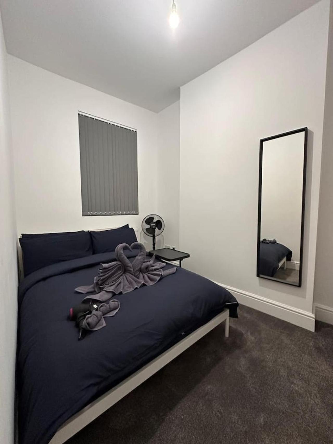 Отель London Westminster Nearby Zone1 Экстерьер фото