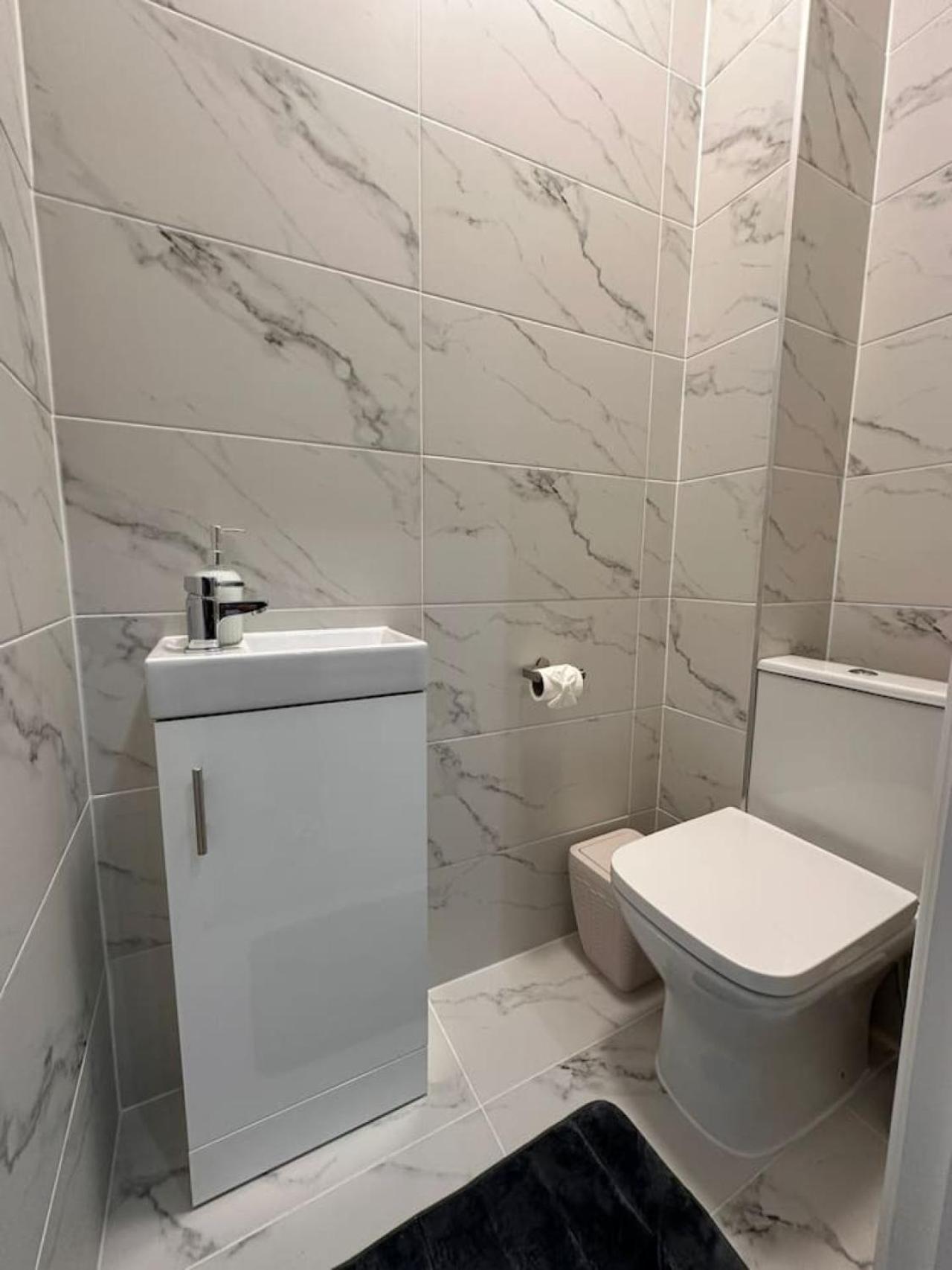 Отель London Westminster Nearby Zone1 Экстерьер фото